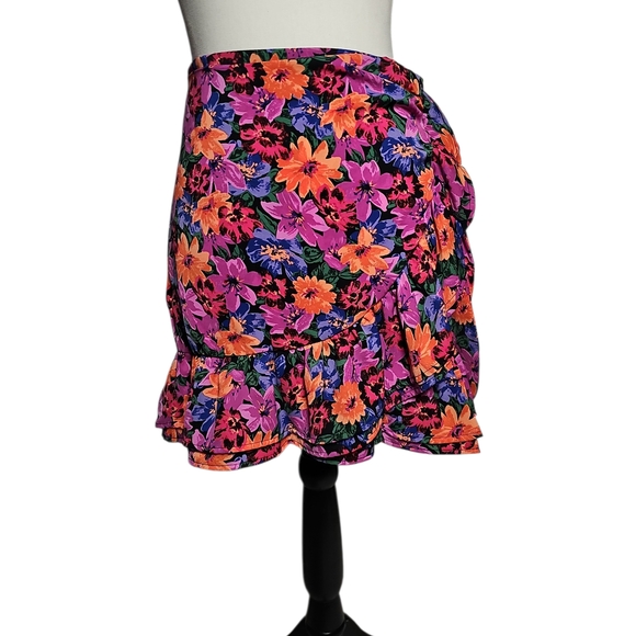 Molly Bracken Floral Mini Skirt M - Picture 5 of 6